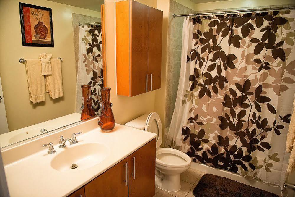 Crystal Quarters Furnished Apartments At The Gramercy Арлингтон Экстерьер фото